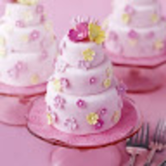 Meet your Posher, Annemarie - Picture 1 of 1